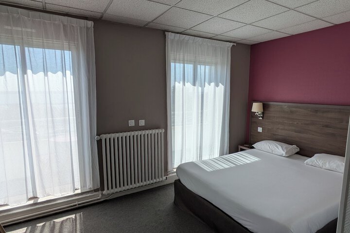 Room 11 of 67