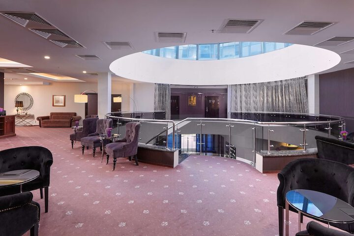 Hotel Interior 4 of 73