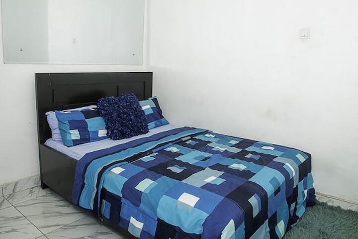 Room 3 of 11