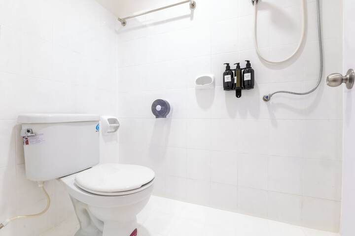 Room 6 of 47