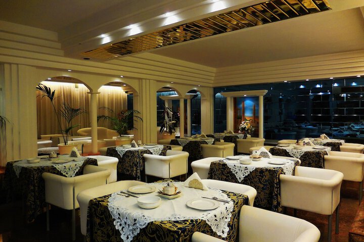 Dining Photos