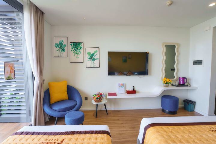 Room 34 of 55
