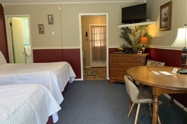 Room 38 of 108