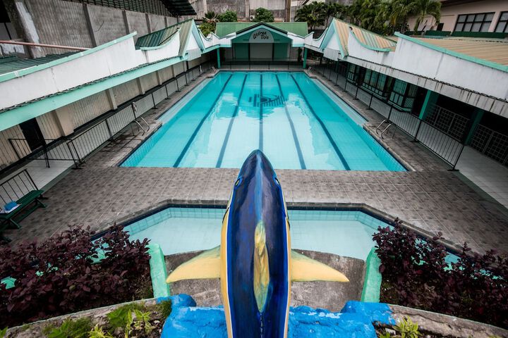 Pool 14 of 23
