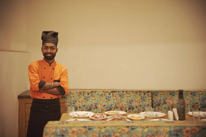Dining 49 of 83