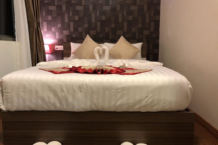 Room 5 of 29