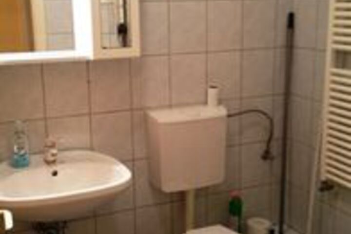 Room 3 of 29