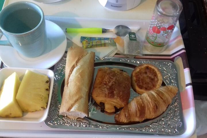 Breakfast/Coffee Service 23 of 28