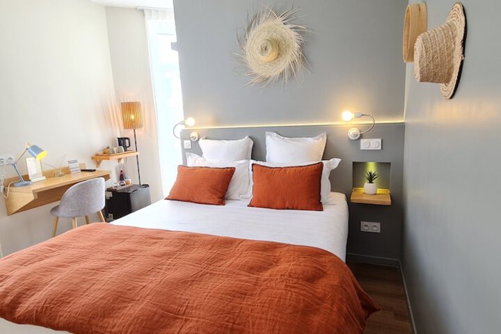 Room 29 of 208