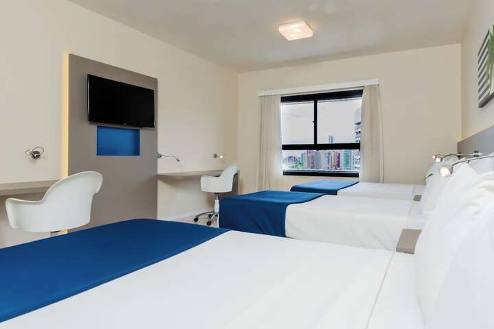 Room 20 of 47
