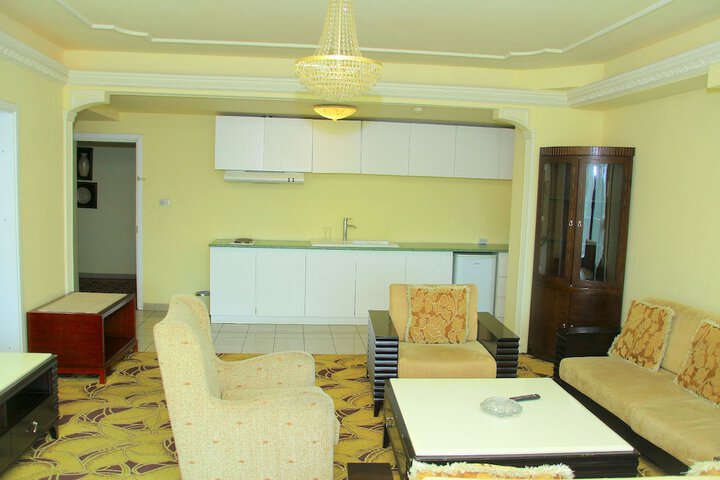 Room 51 of 66