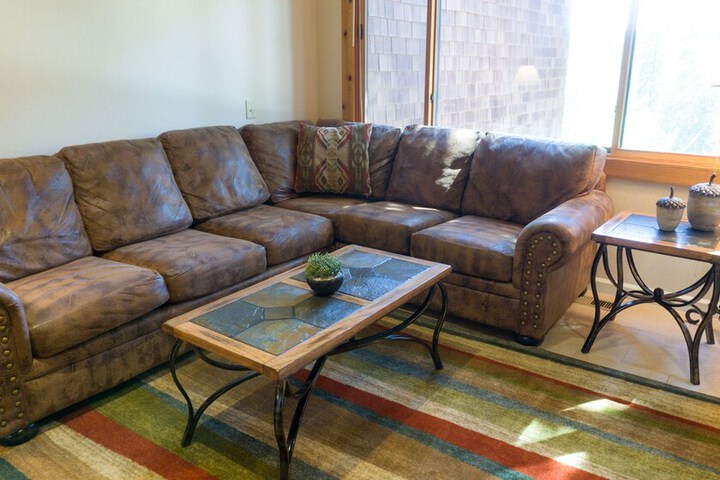 Room 6 of 26