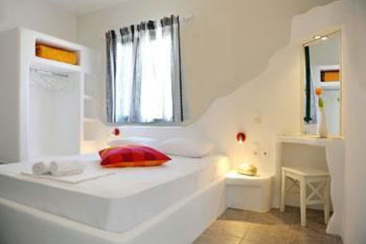 Room 18 of 38