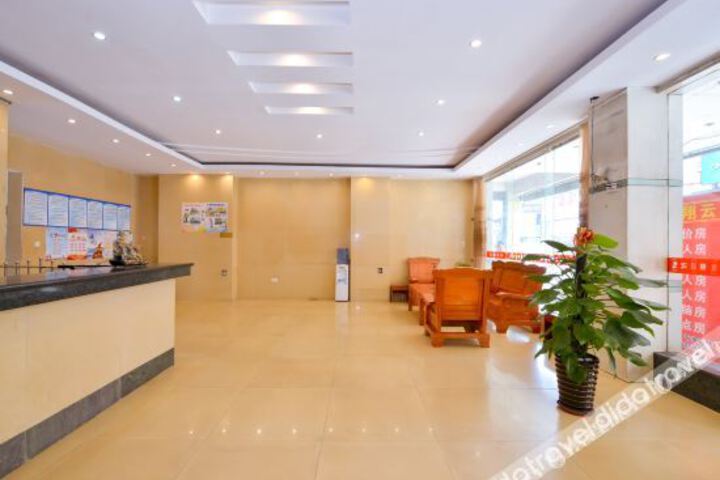 Hotel Interior 18 of 26