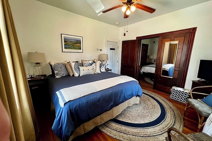 Room 17 of 40