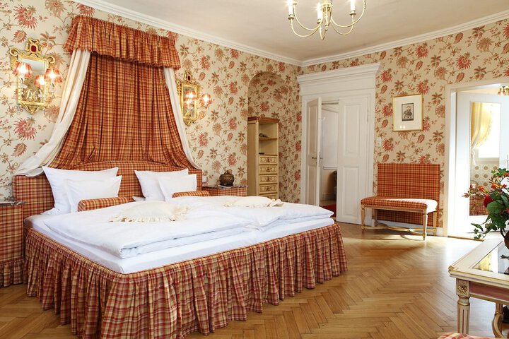 Room 22 of 55