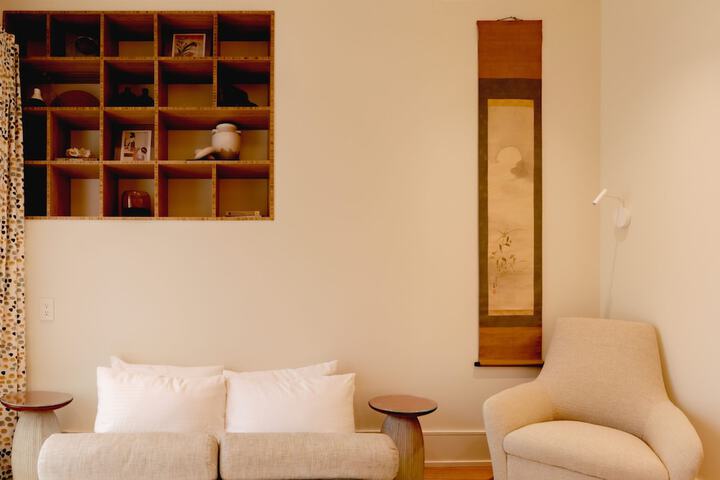 Room 6 of 54