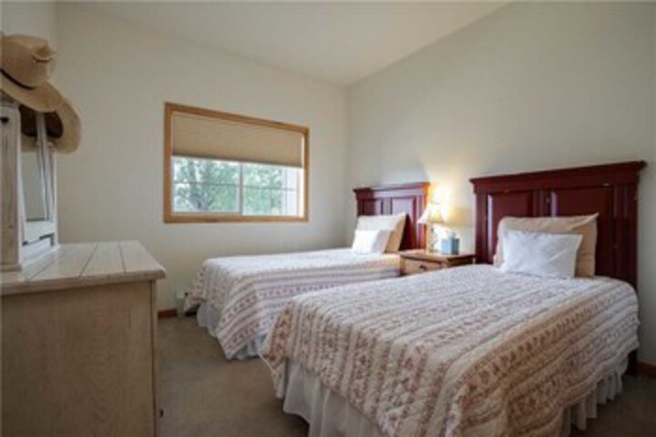 General 20 of 44