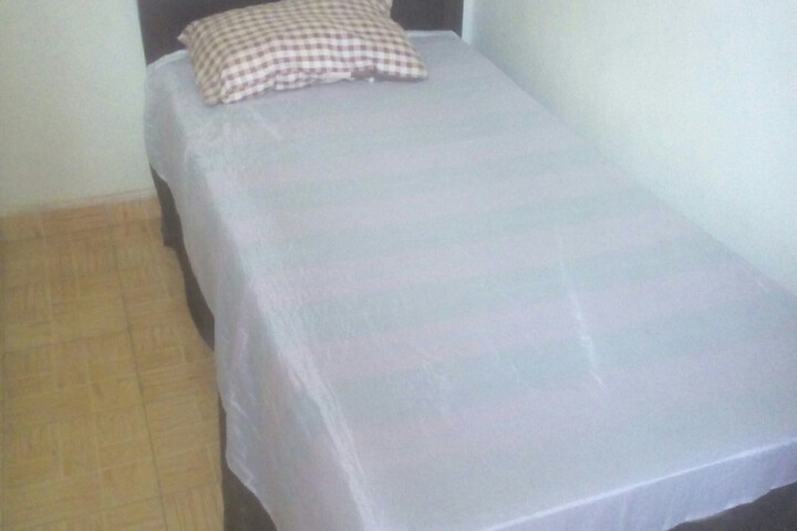 Room 6 of 7