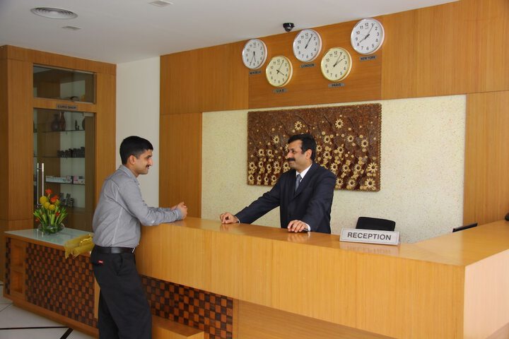 Hotel 3 of 117