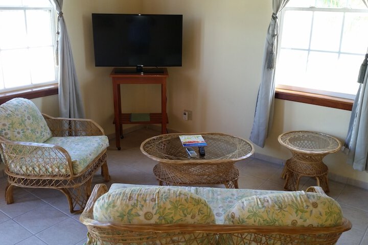 Room 10 of 82
