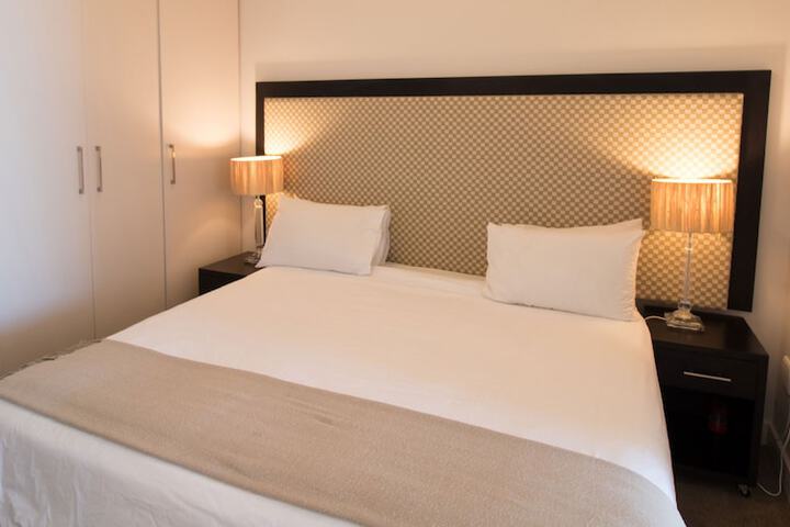 Room 3 of 78