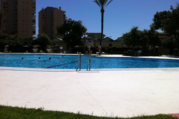 Pool 72 of 85