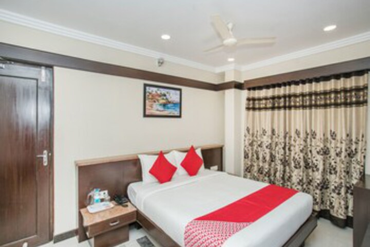 OYO 14835 Wagtail Suites
