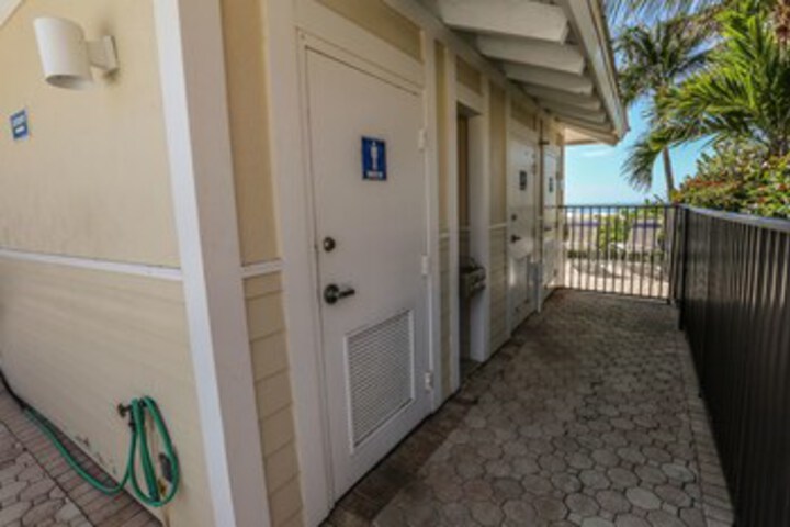 Property Grounds 25 of 35
