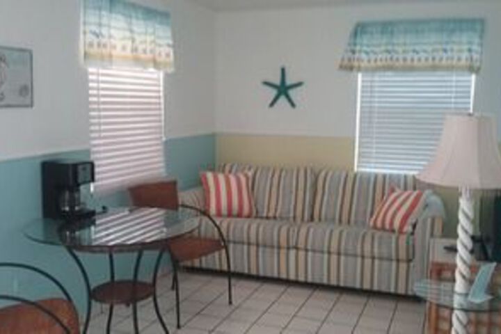 Room 31 of 40