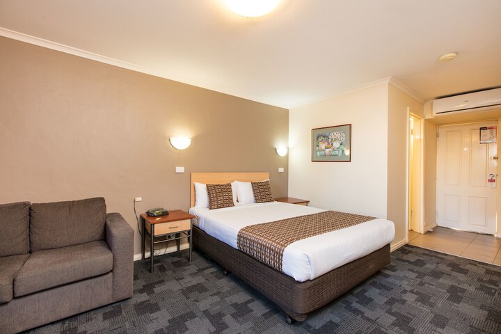 Room 13 of 58