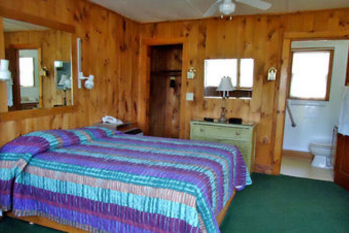 Room 15 of 24