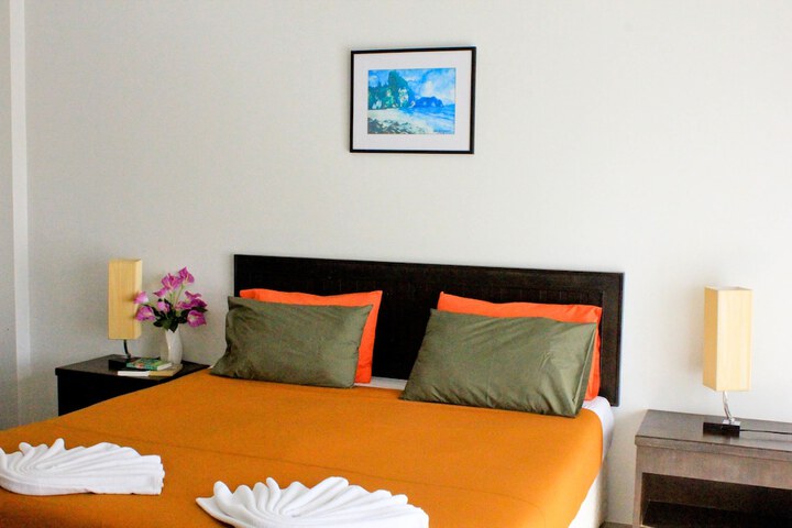 Room 26 of 54