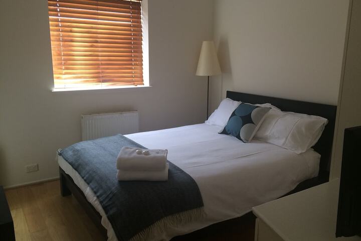 Room 6 of 57