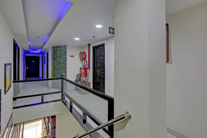 Hotel Interior 3 of 37