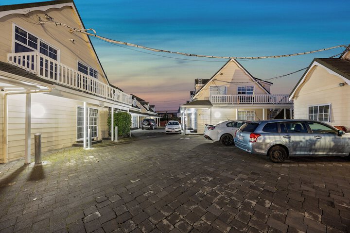 Property Grounds 24 of 27