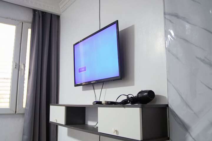 Room 13 of 127