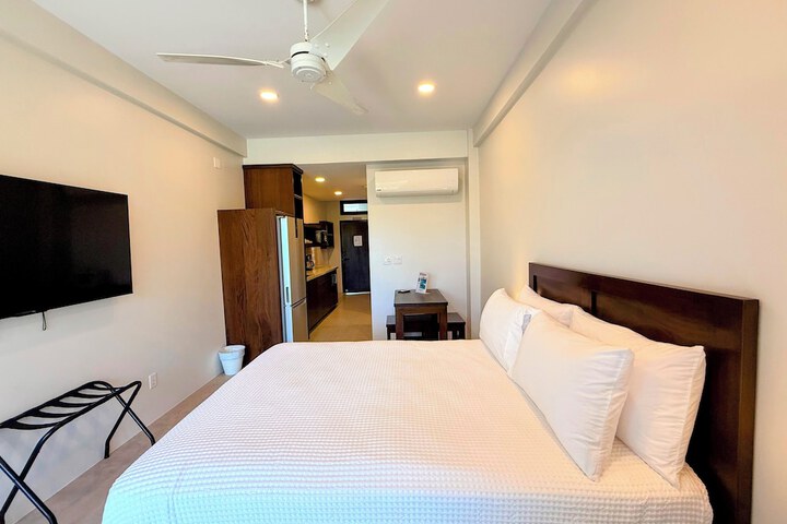 Room 12 of 53