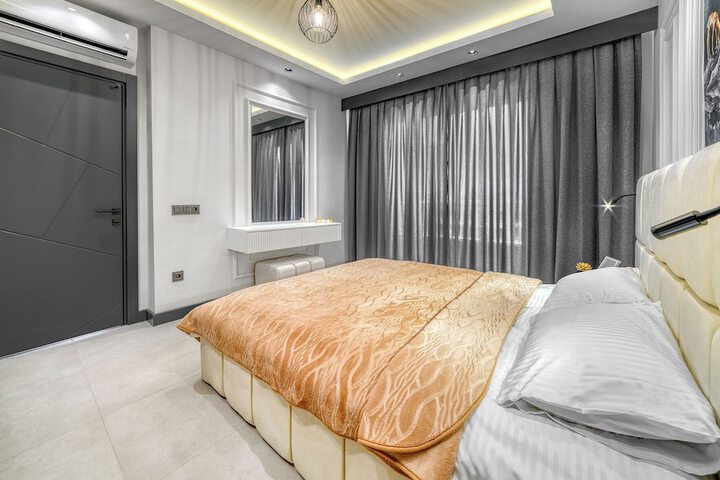Room 16 of 41
