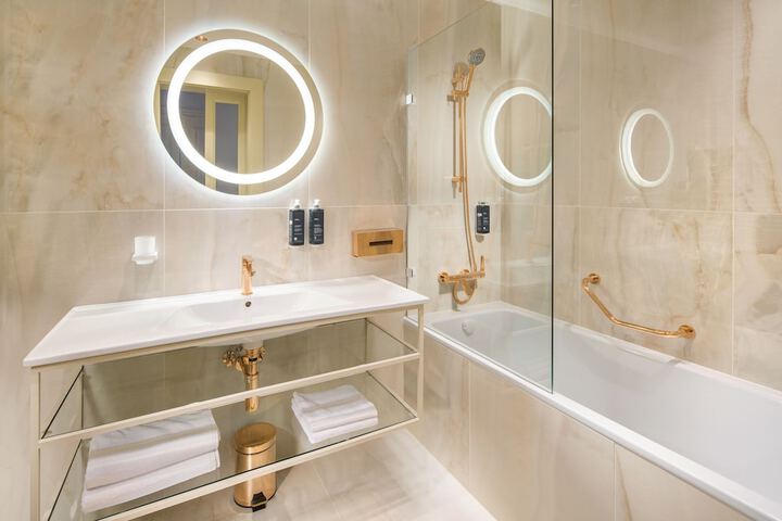 Bathroom Interior Photo