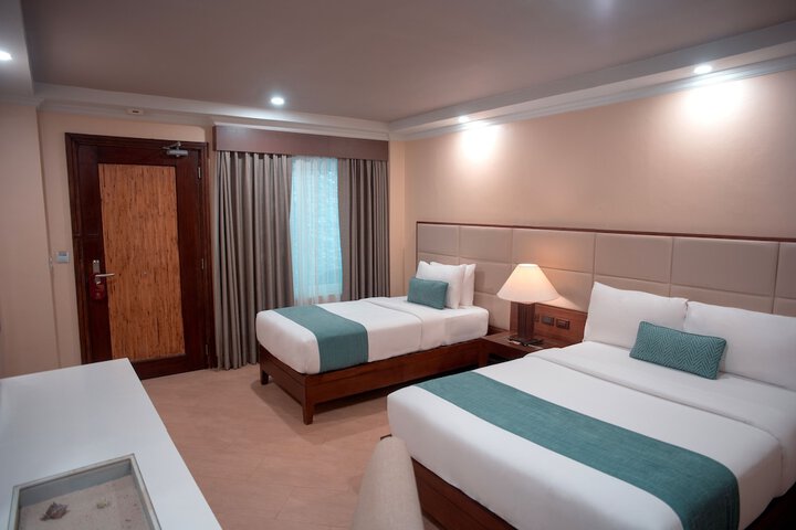Room 30 of 151