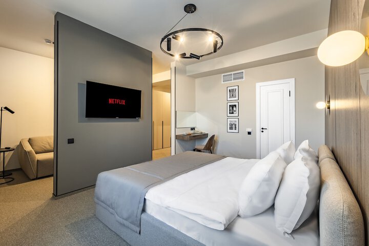 Room 38 of 113