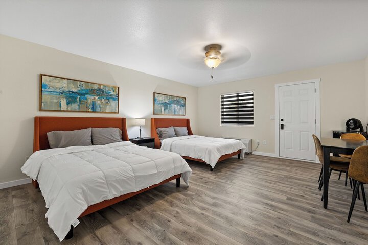 Room 4 of 26