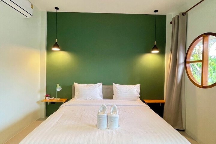 Room 2 of 15