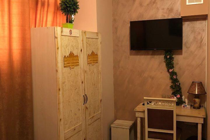 Room 20 of 28