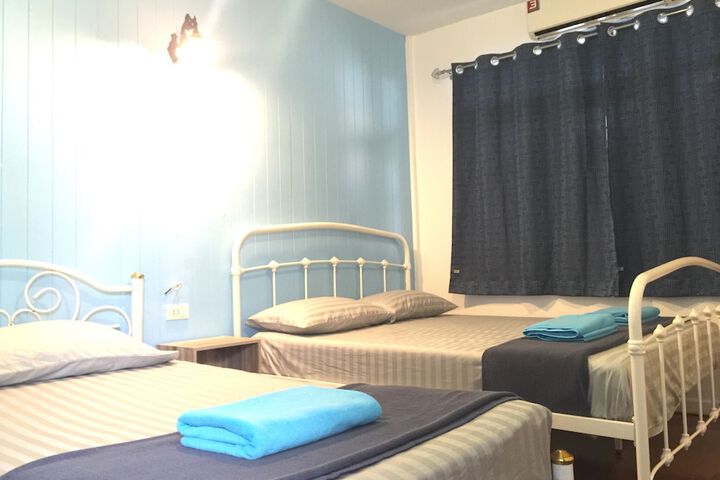 Room 9 of 46