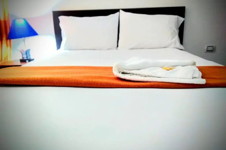 Room 3 of 29