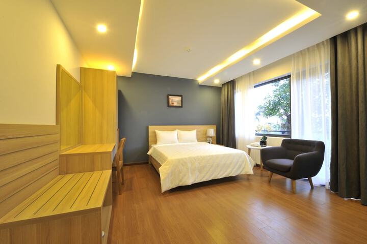 Room 26 of 81