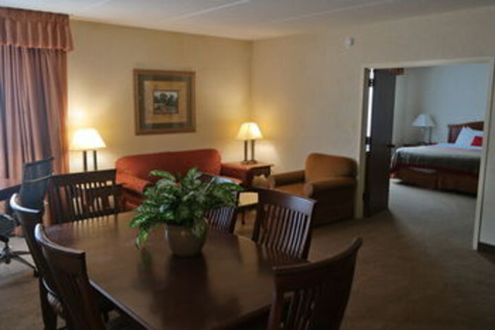 Room 35 of 44