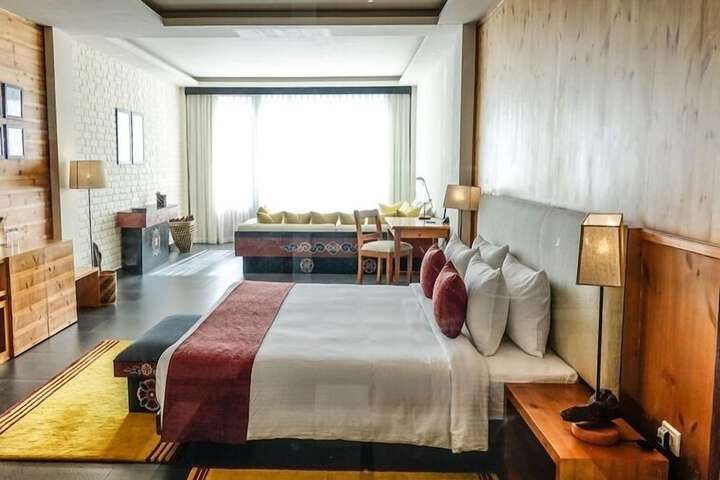 Room 11 of 62